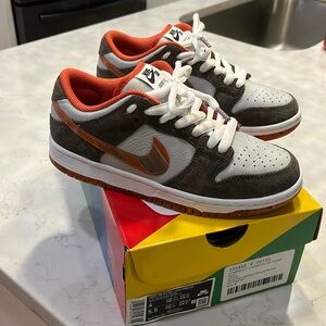 Nike Crushed D.C. Dunk Low SB Golden Hour Mens 4 Womens 5.5 NWOT